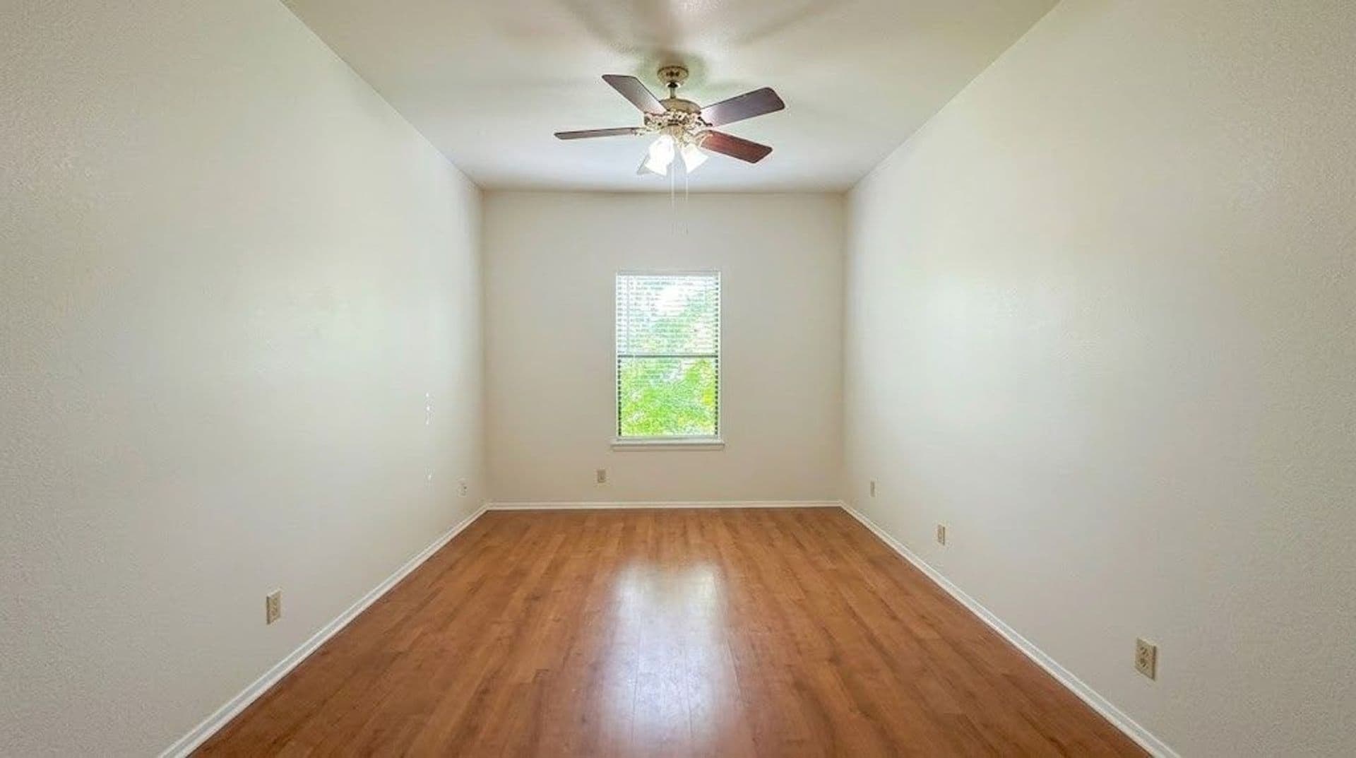 Austin Condo: 106 E. 30th St