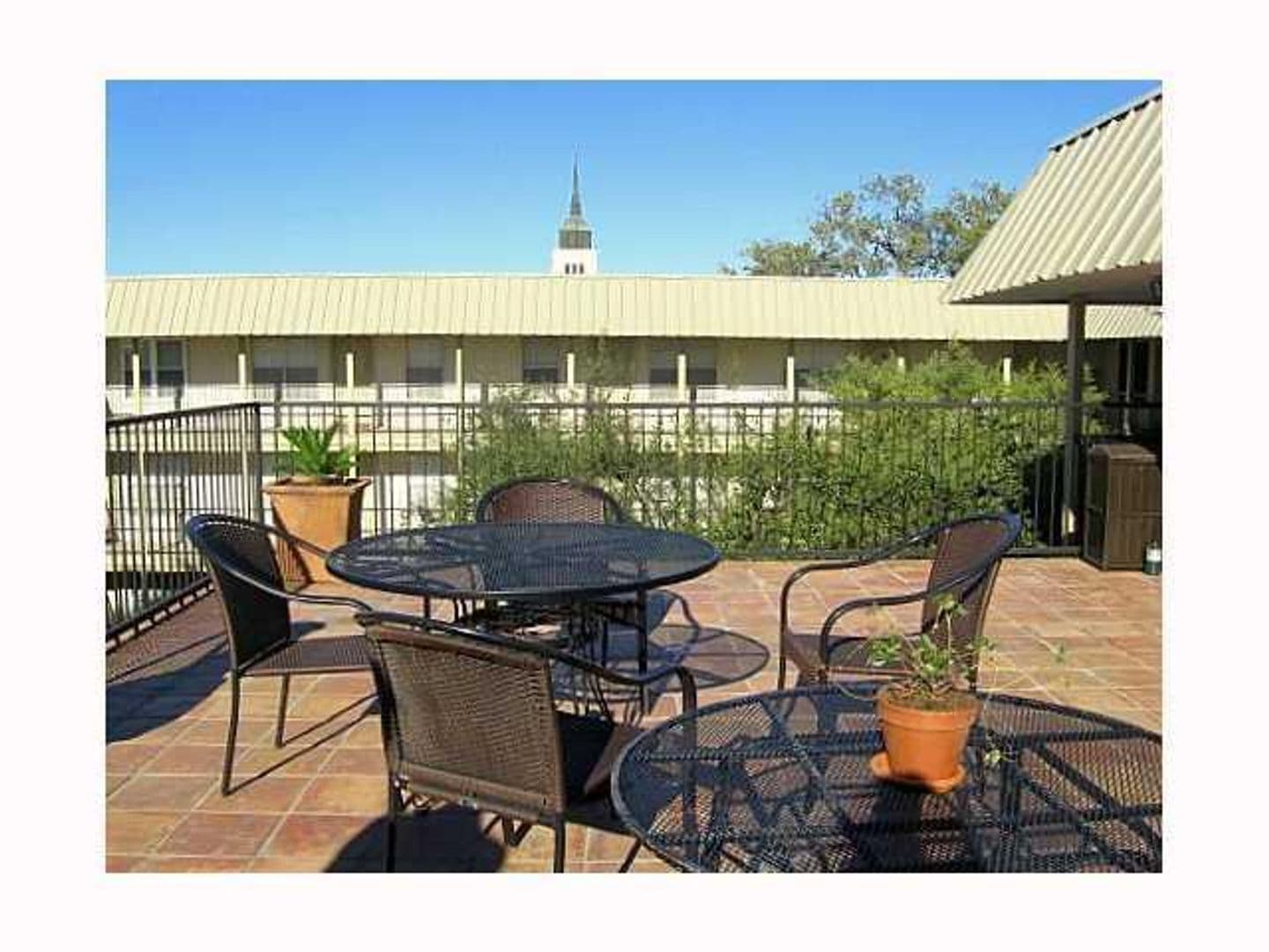 Austin Condo: 910 Duncan Lane