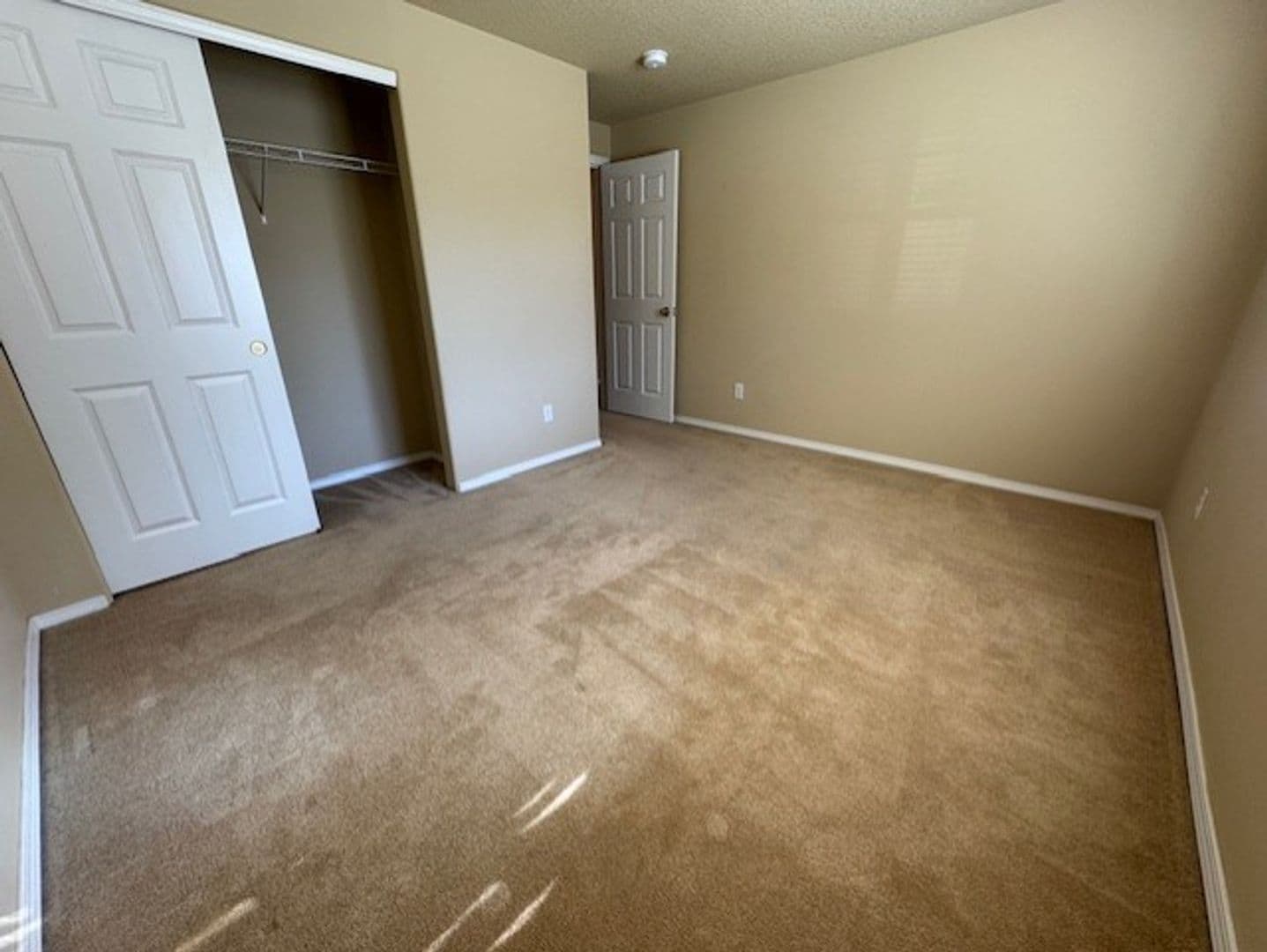 Bend House: 61134 Brookhollow Drive