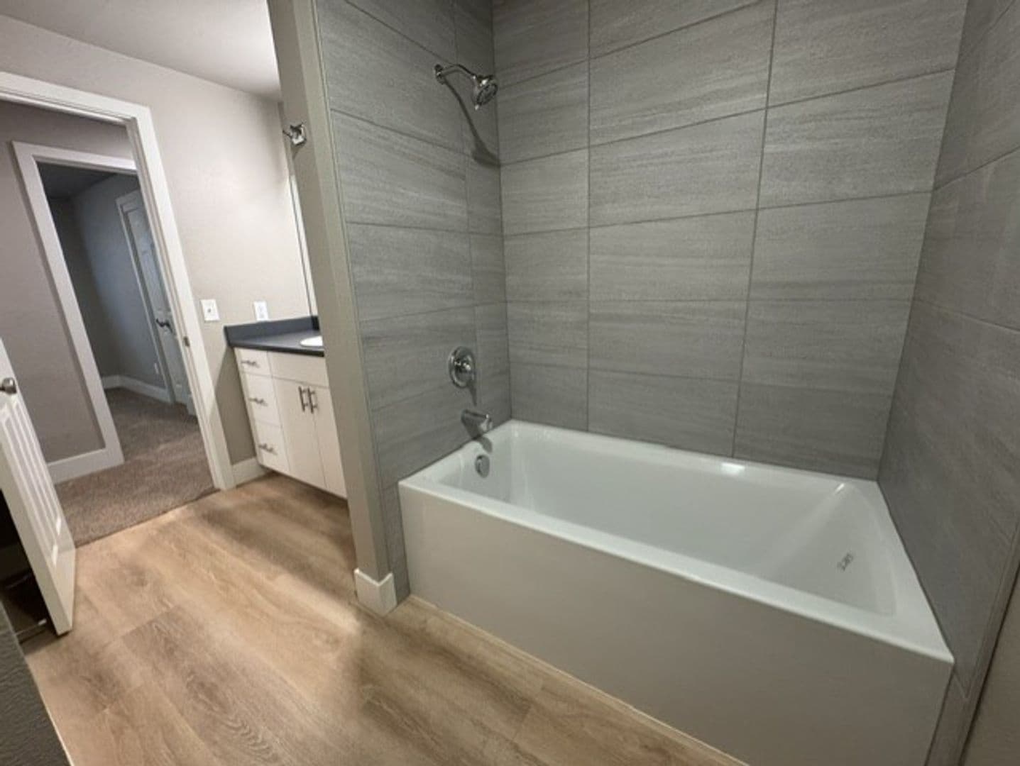 Bend Apartment: 685 SE Centennial