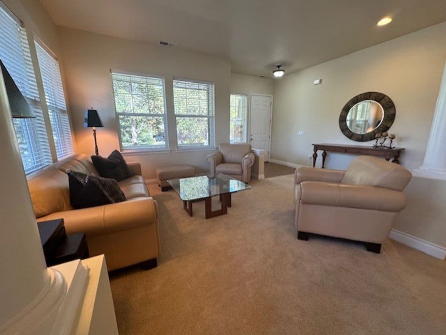 Bend House: 19581 Tokatee Lake Court