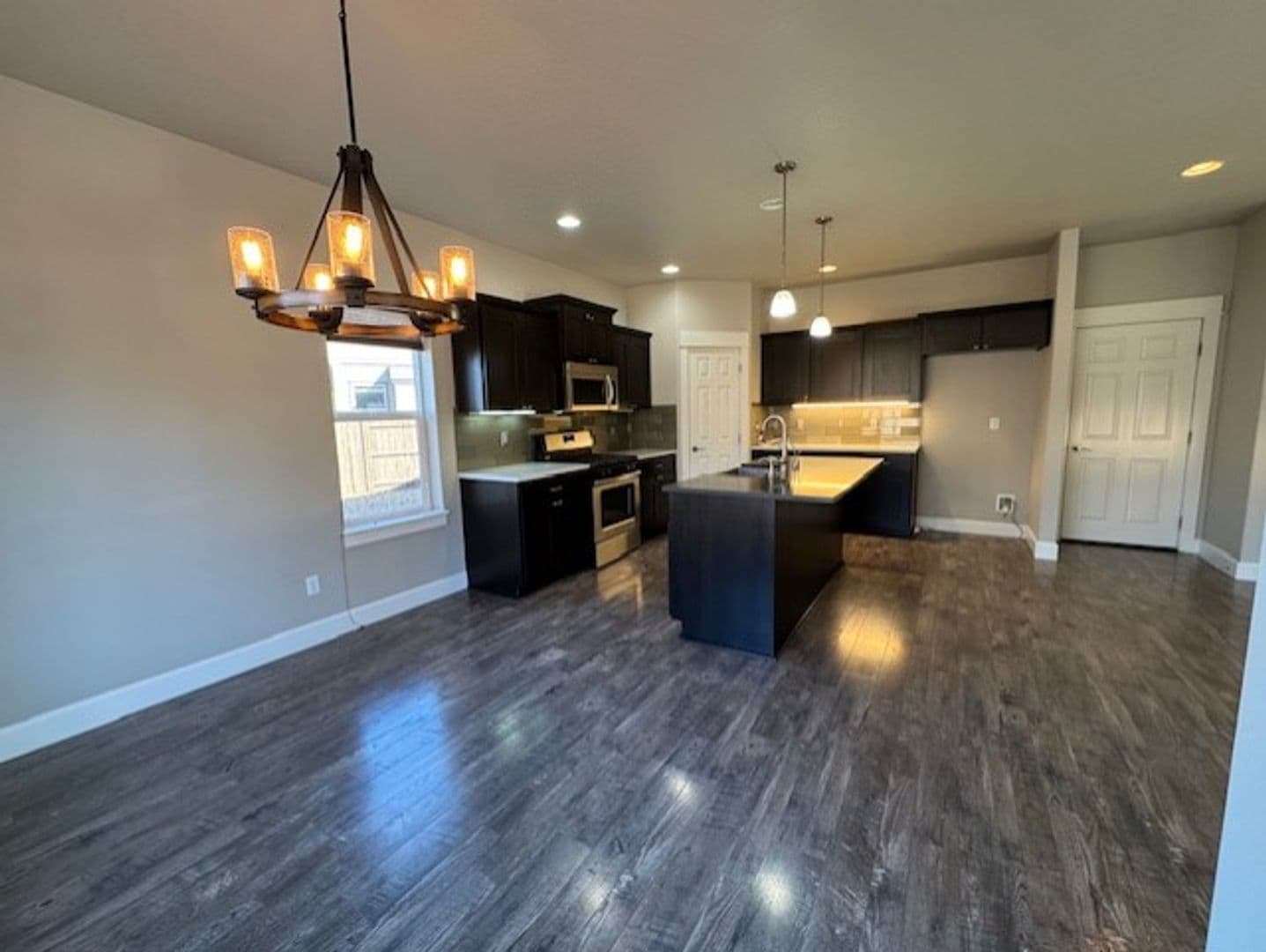 Bend House: 21308 NE Evelyn Ct.