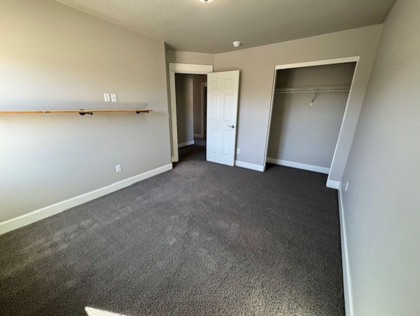 Bend House: 21308 NE Evelyn Ct.
