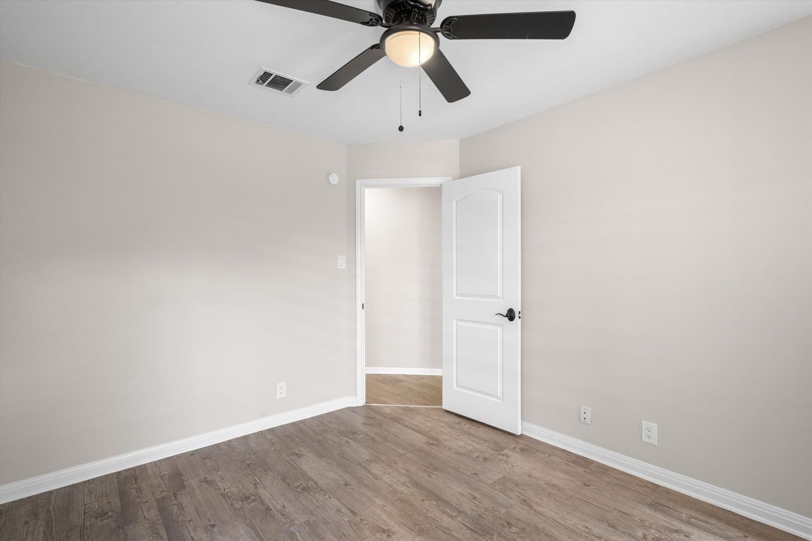 Austin House: 3503 Latimer Dr