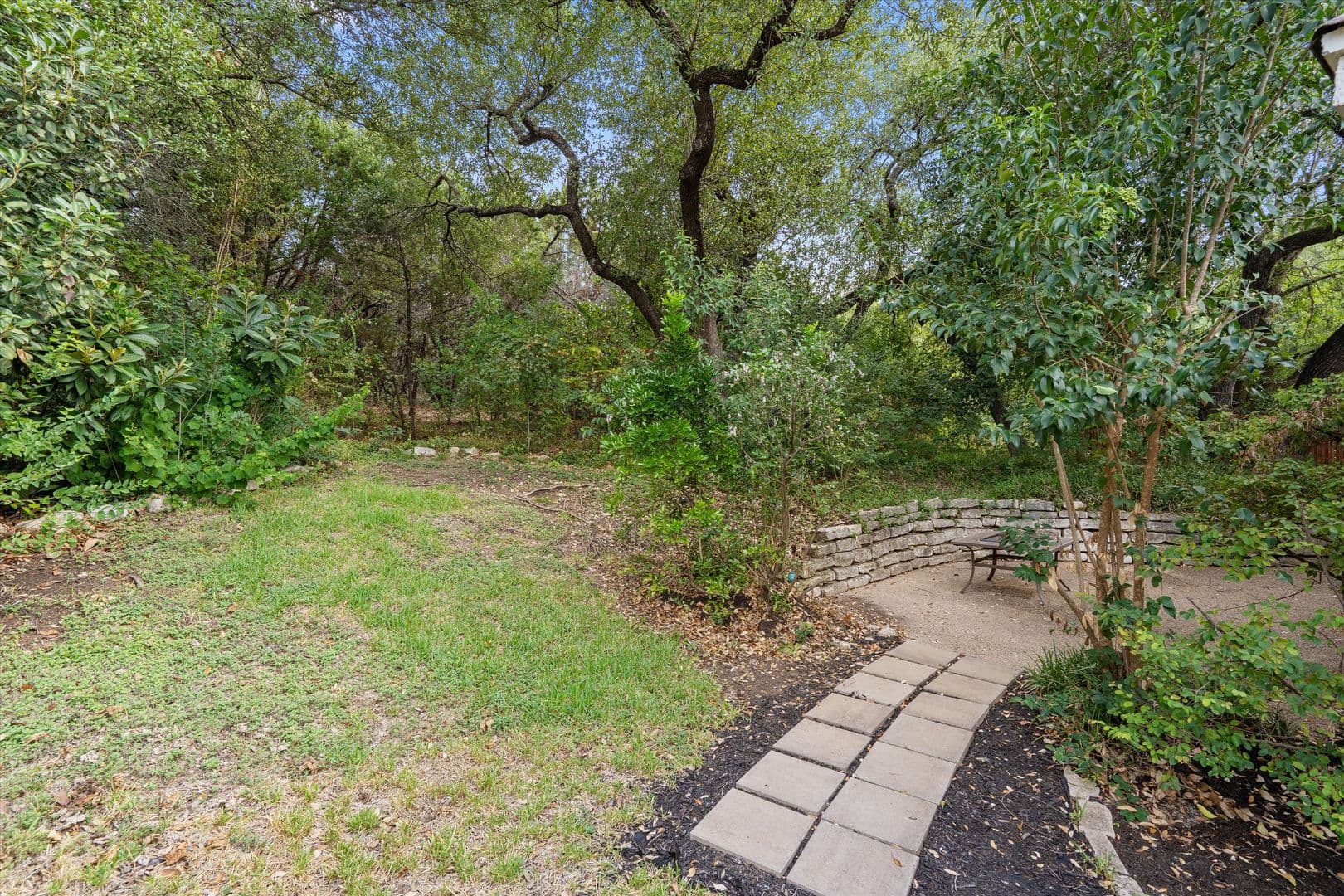 Austin House: 3503 Latimer Dr