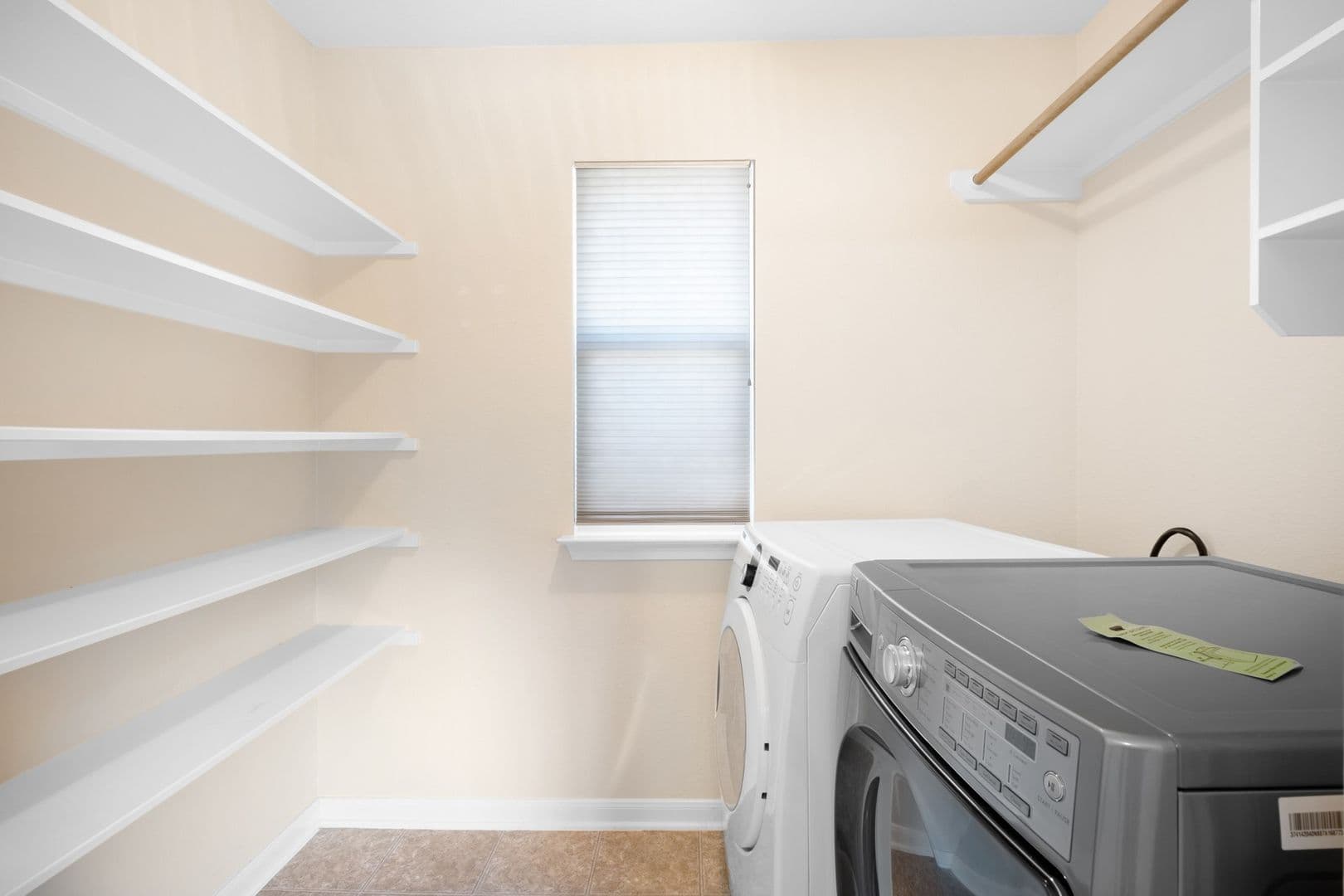 Round Rock House: 1726 Rosenborough Ln S