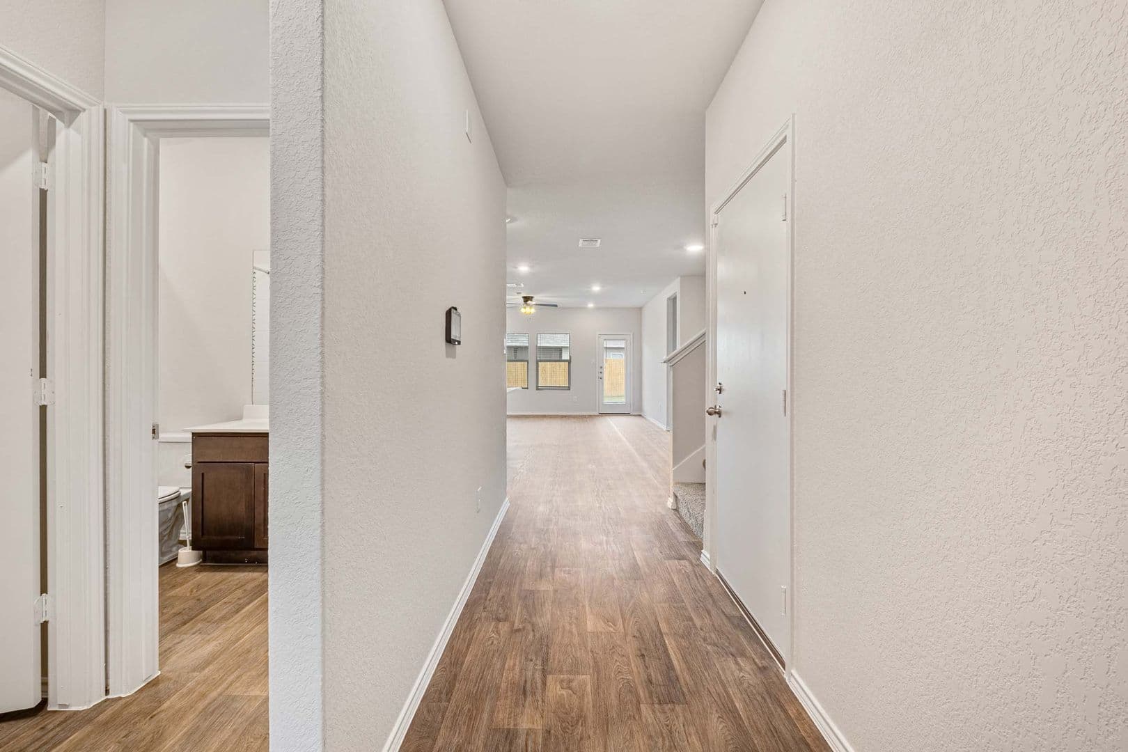 San Marcos House: 204 Lily Pond Trl
