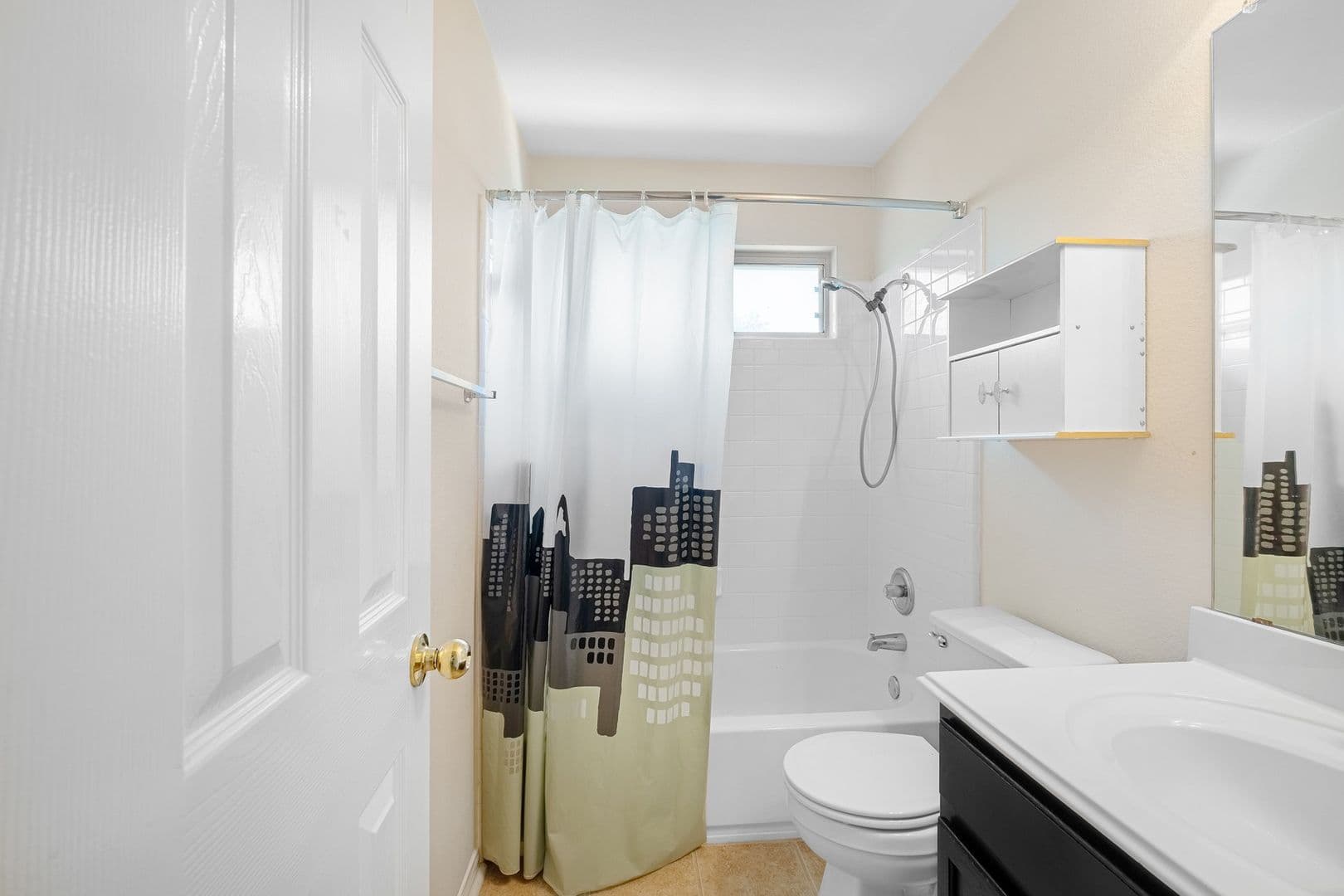 Round Rock House: 1726 Rosenborough Ln S