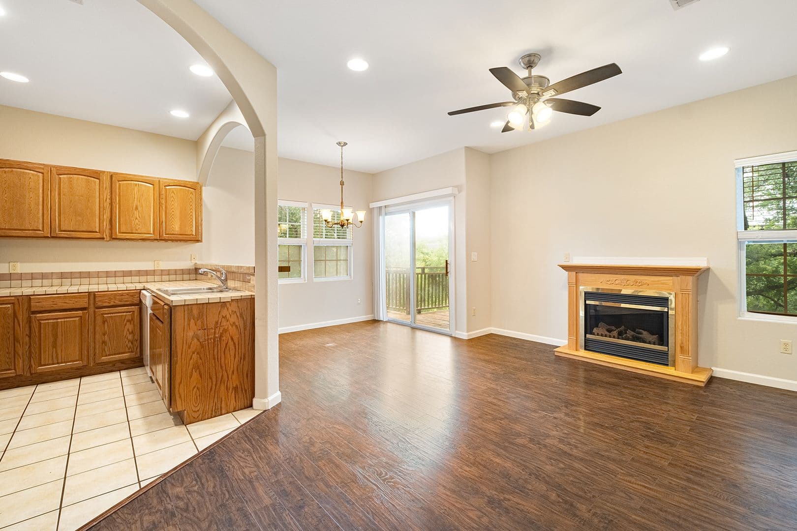 Austin Multiplex: 1005 Canyon Edge Dr