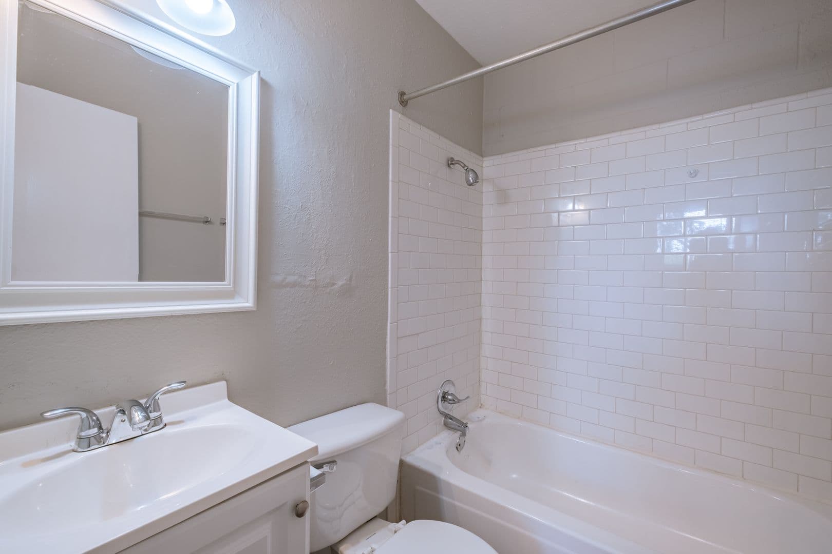 Austin Apartment: 903 Springdale Rd - Apt G