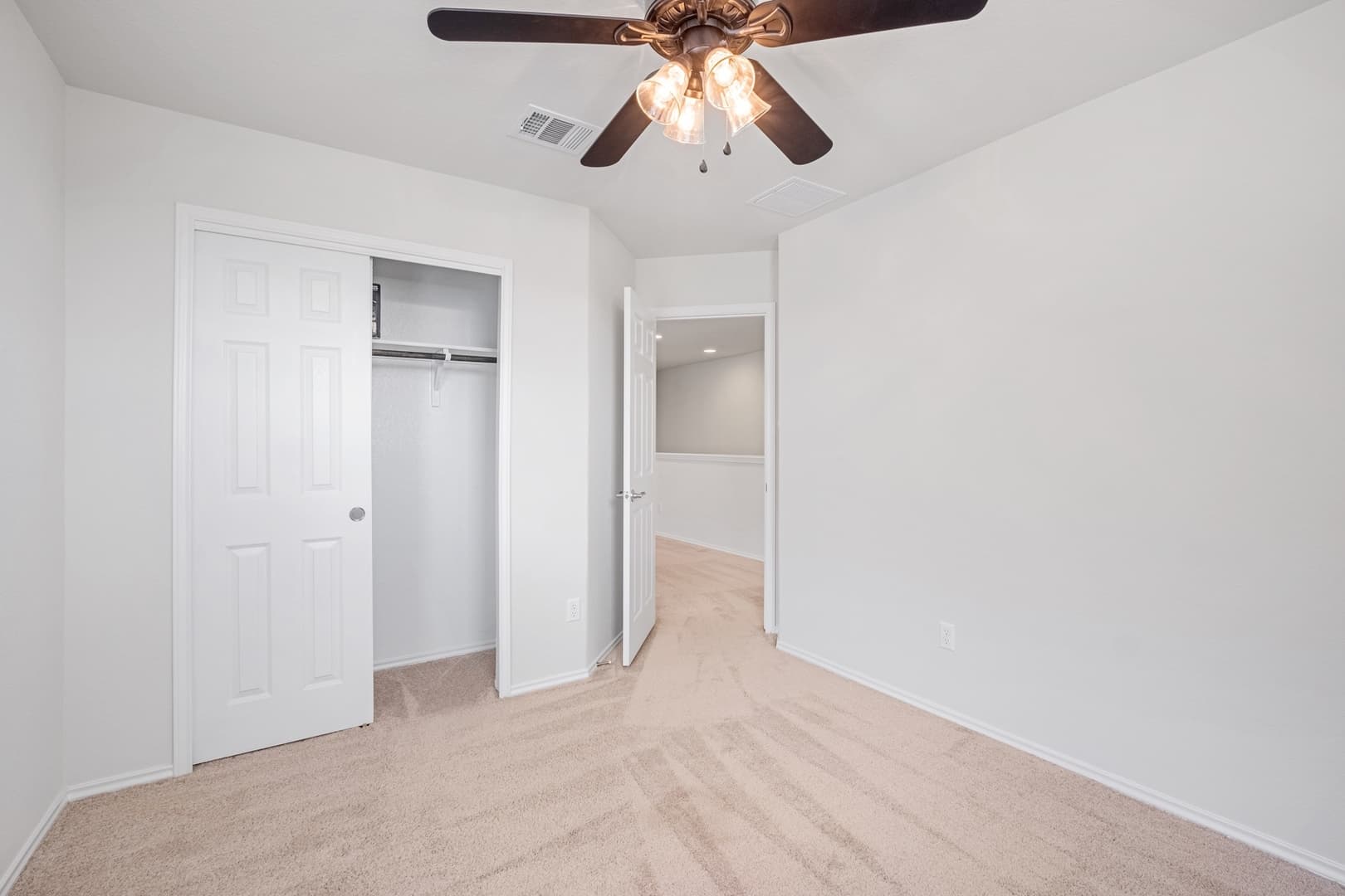 Austin House: 16012 Remington Reserve Way