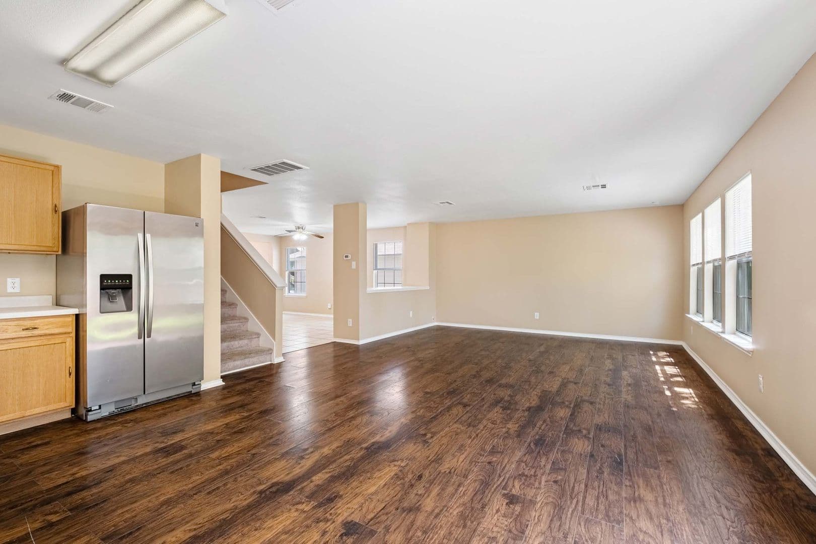 Pflugerville House: 13727 Merseyside Dr