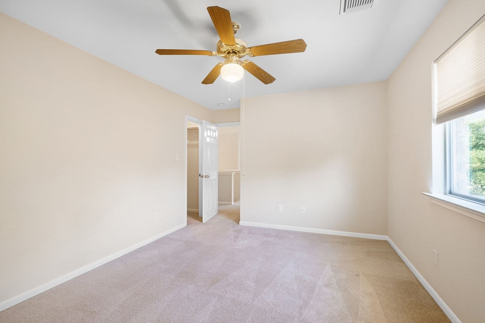 Round Rock House: 1726 Rosenborough Ln S