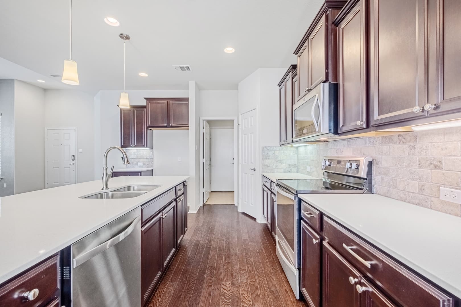 Austin House: 16012 Remington Reserve Way
