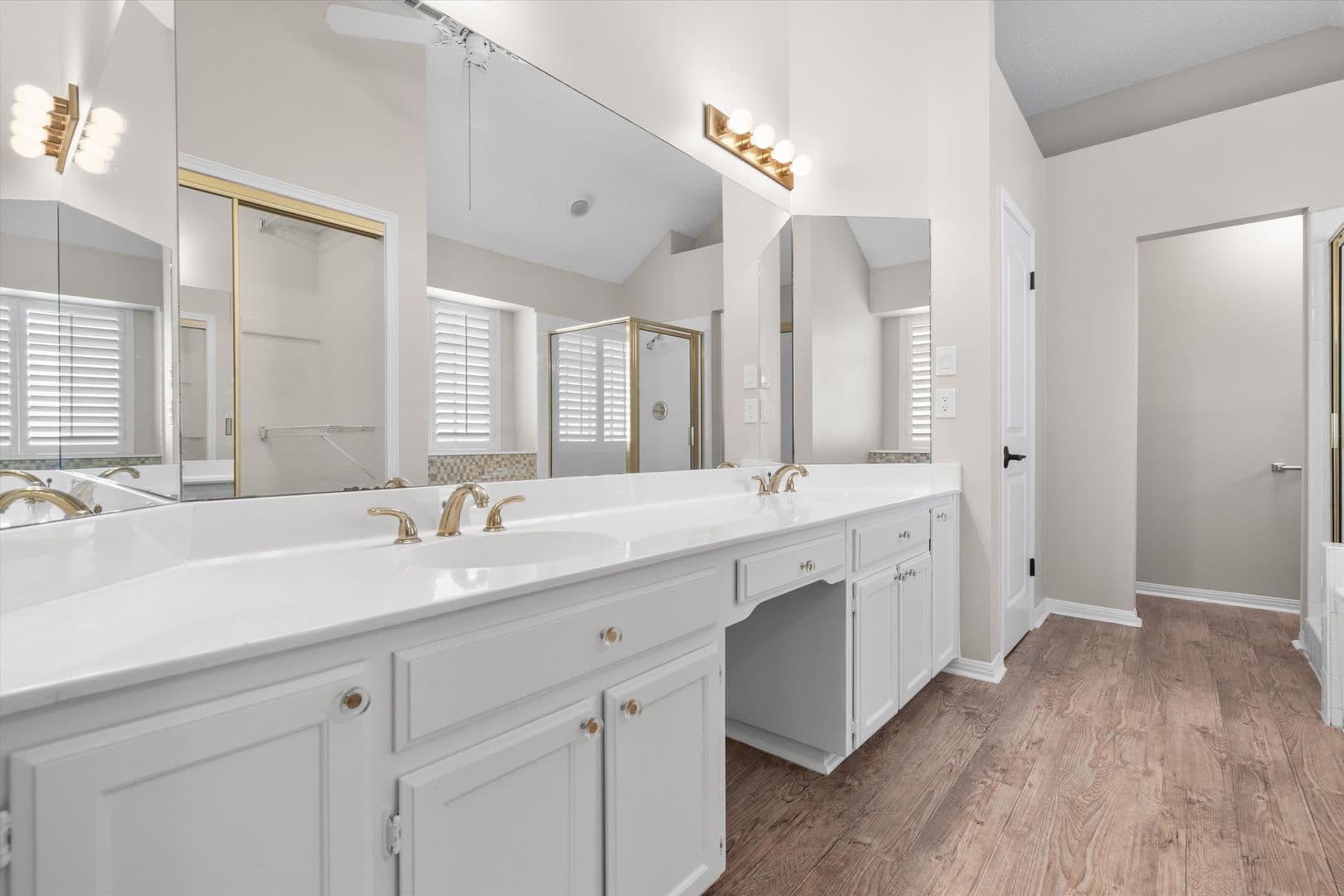 Austin House: 3503 Latimer Dr