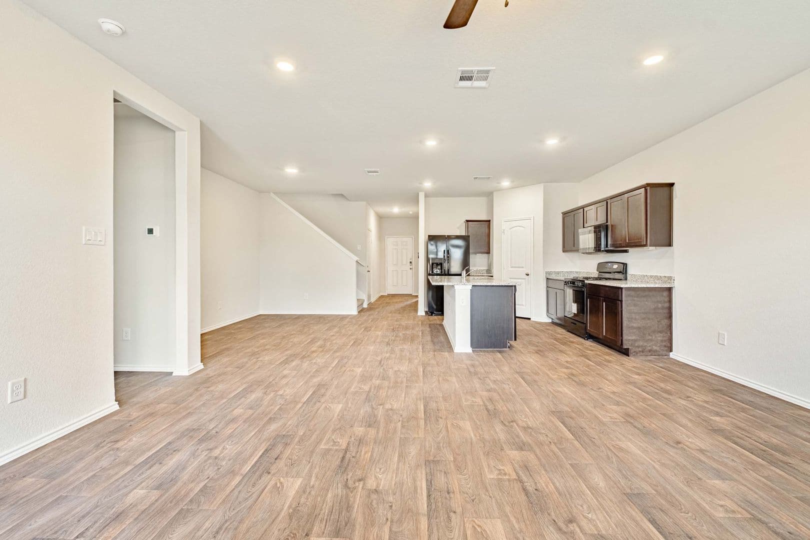 San Marcos House: 204 Lily Pond Trl