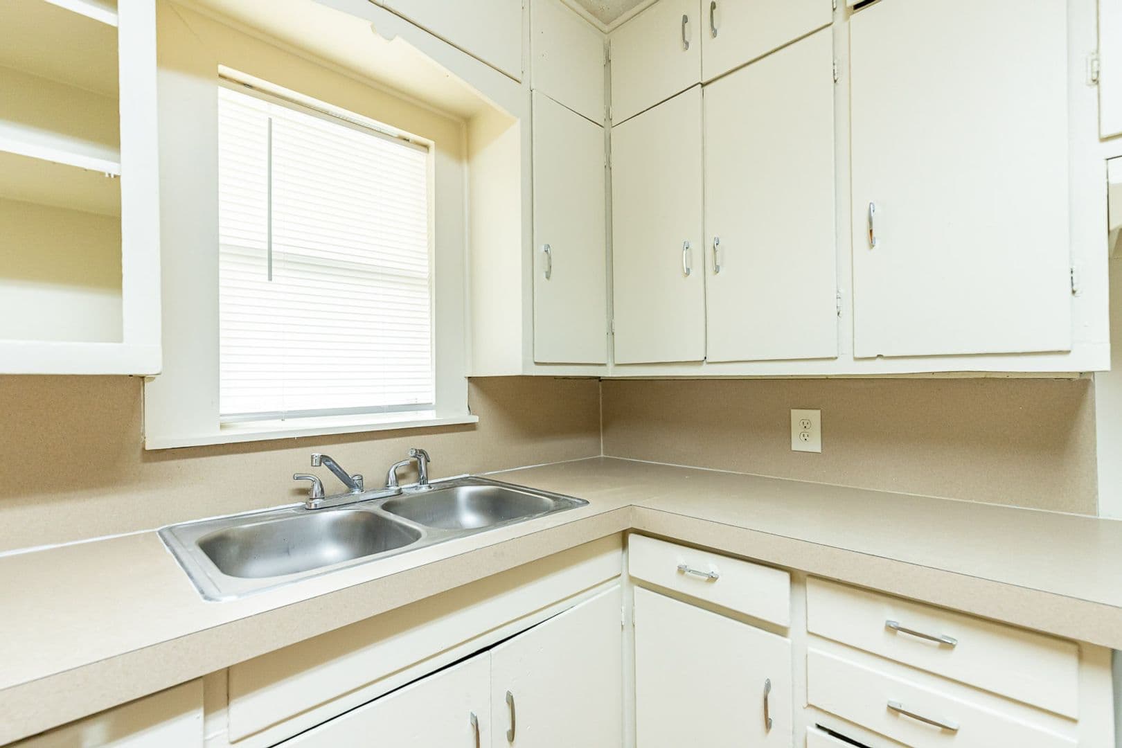 Lubbock House: 3513 22nd Pl
