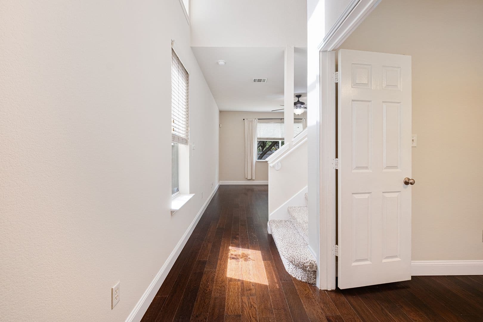 Round Rock House: 3704 Castle Rock Dr
