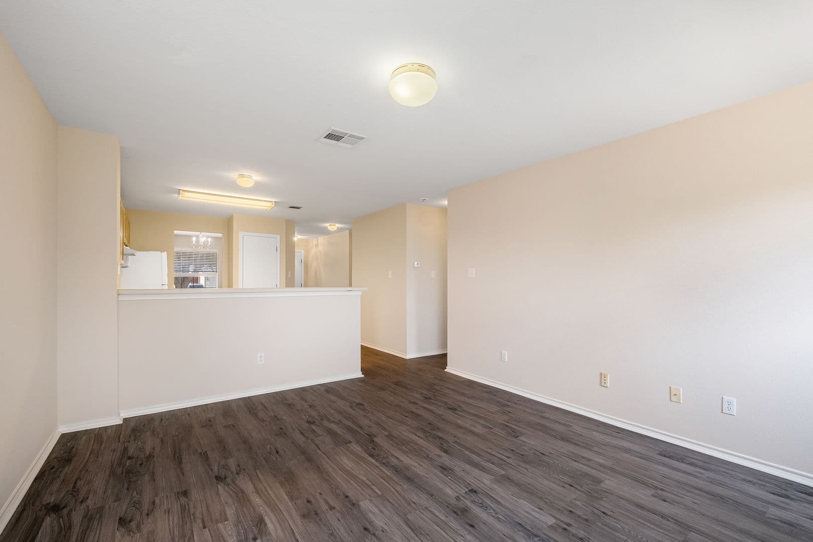 Manor House: 18220 Canopy Ln