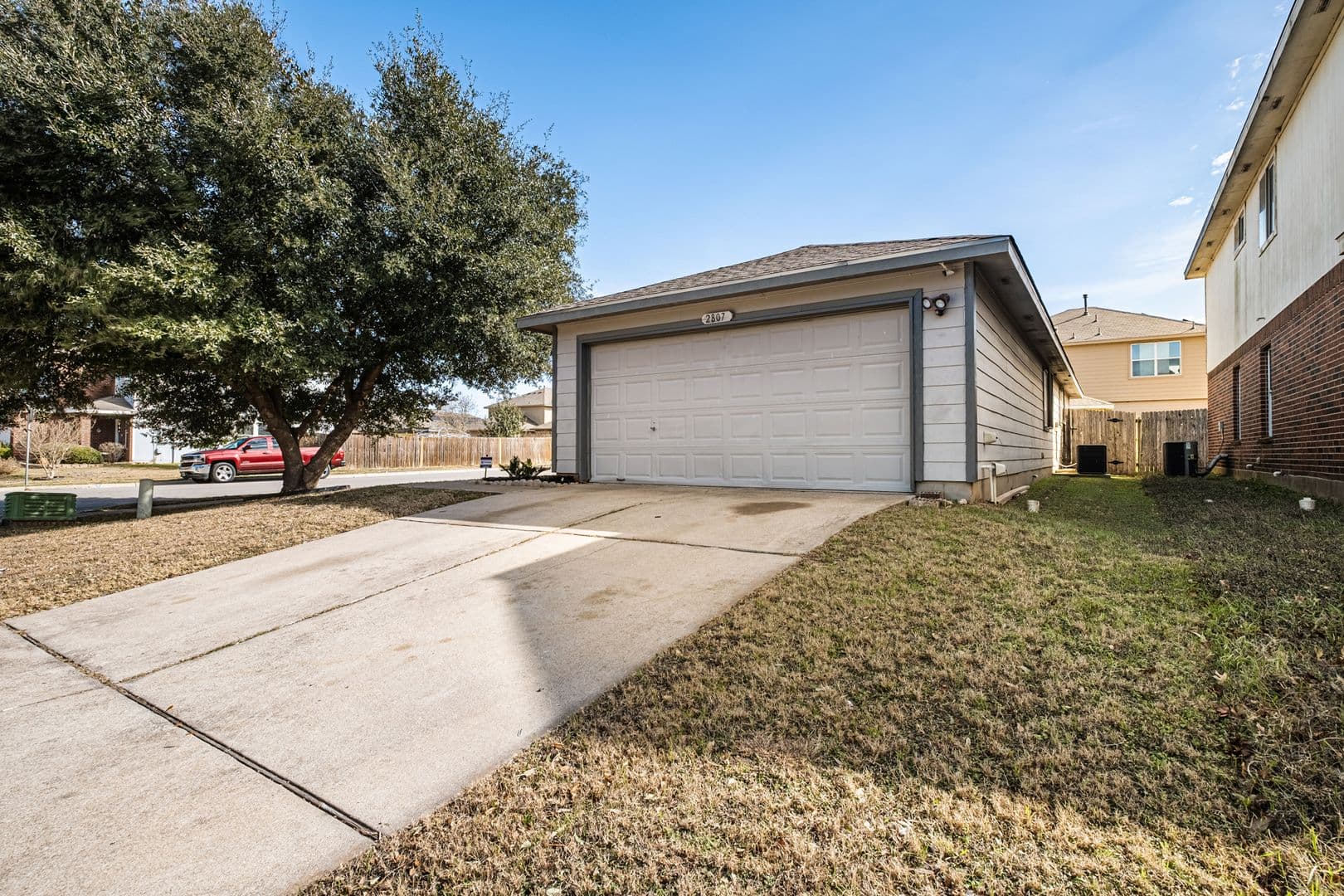 Austin House: 2807 Crownover St