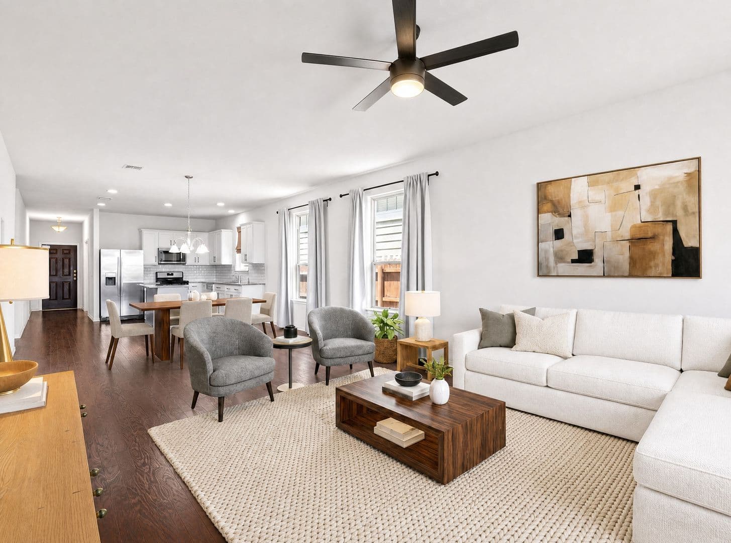 Liberty Hill House: 153 Carlina Loop