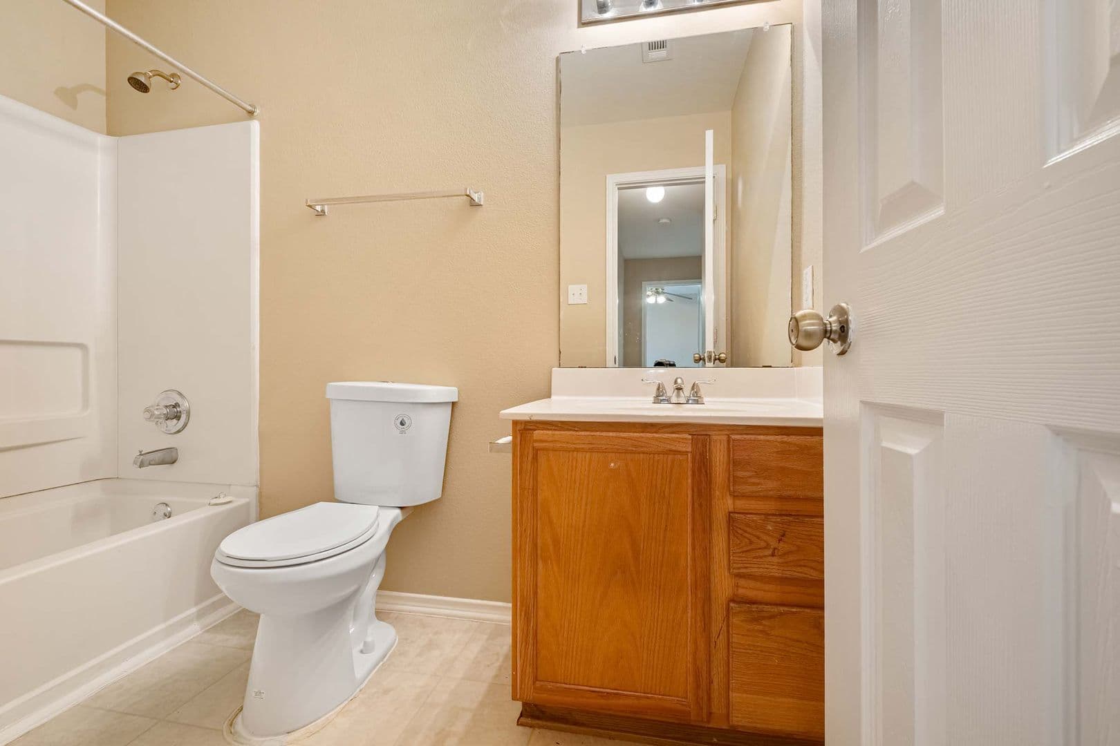 Pflugerville House: 13727 Merseyside Dr