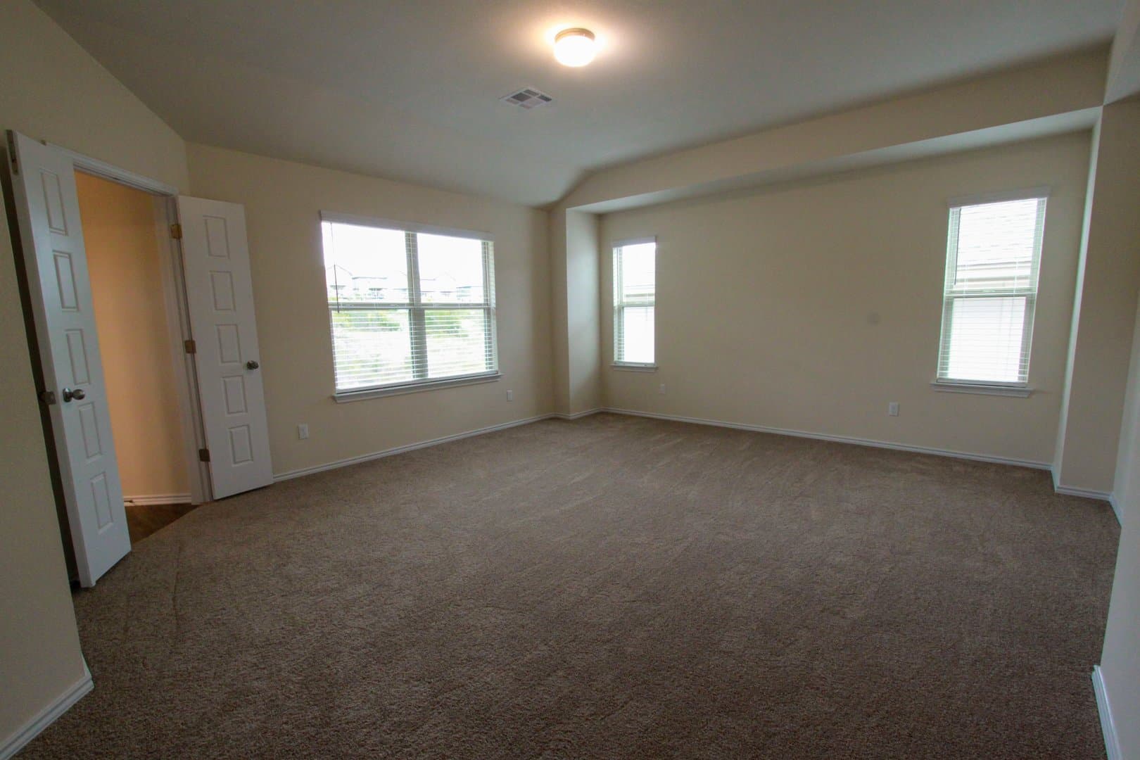 Round Rock House: 3651 Sandy Brook Dr #108
