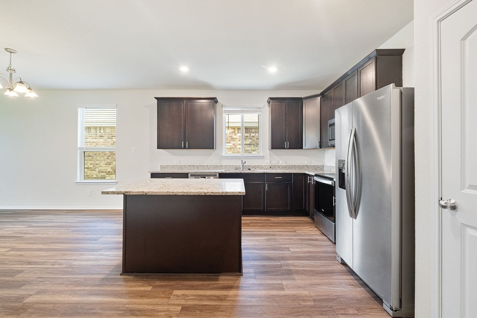 Taylor House: 157 Janice Rd