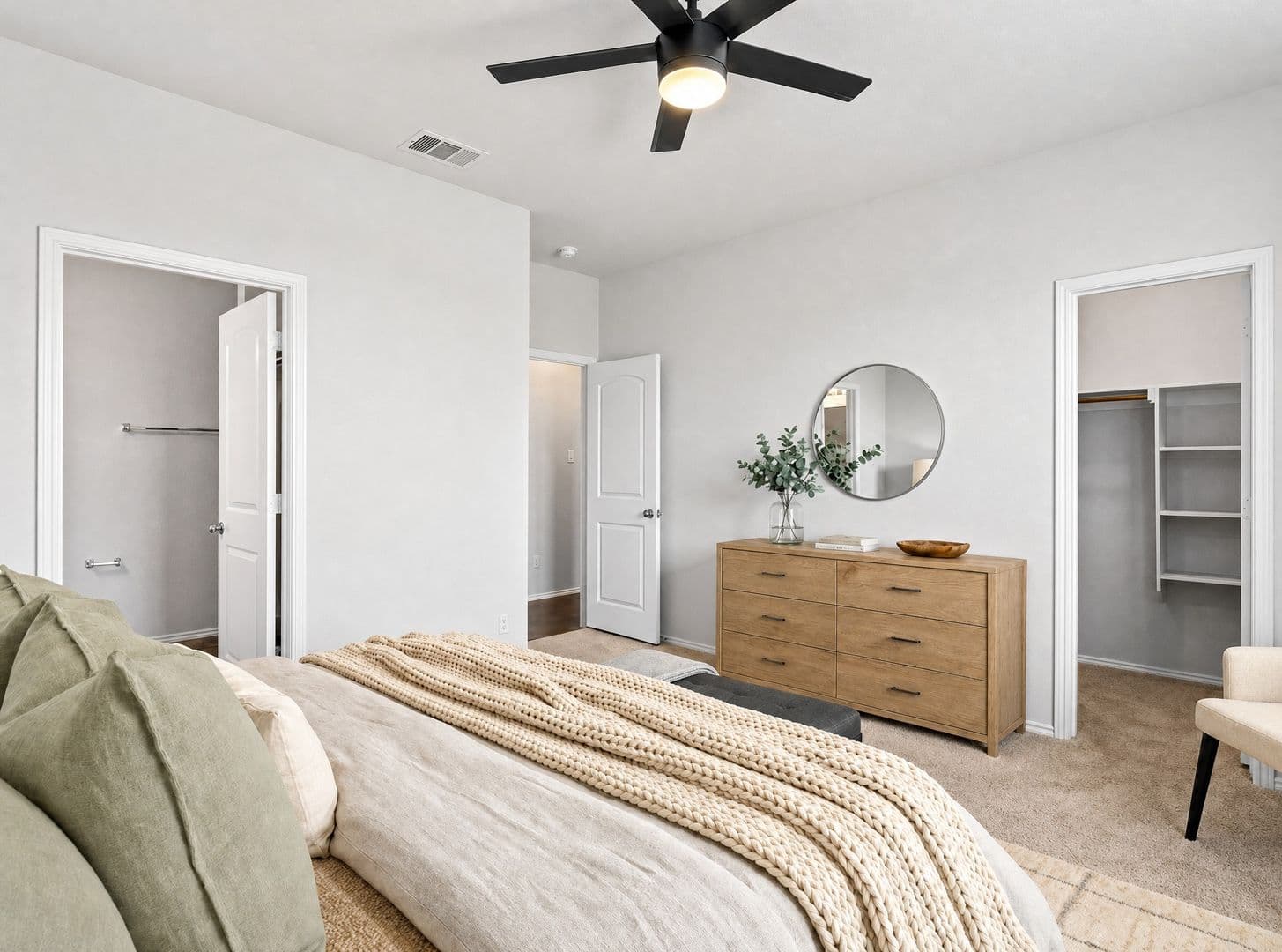Liberty Hill House: 153 Carlina Loop
