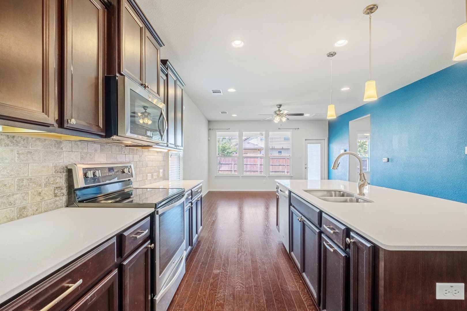 Austin House: 16012 Remington Reserve Way