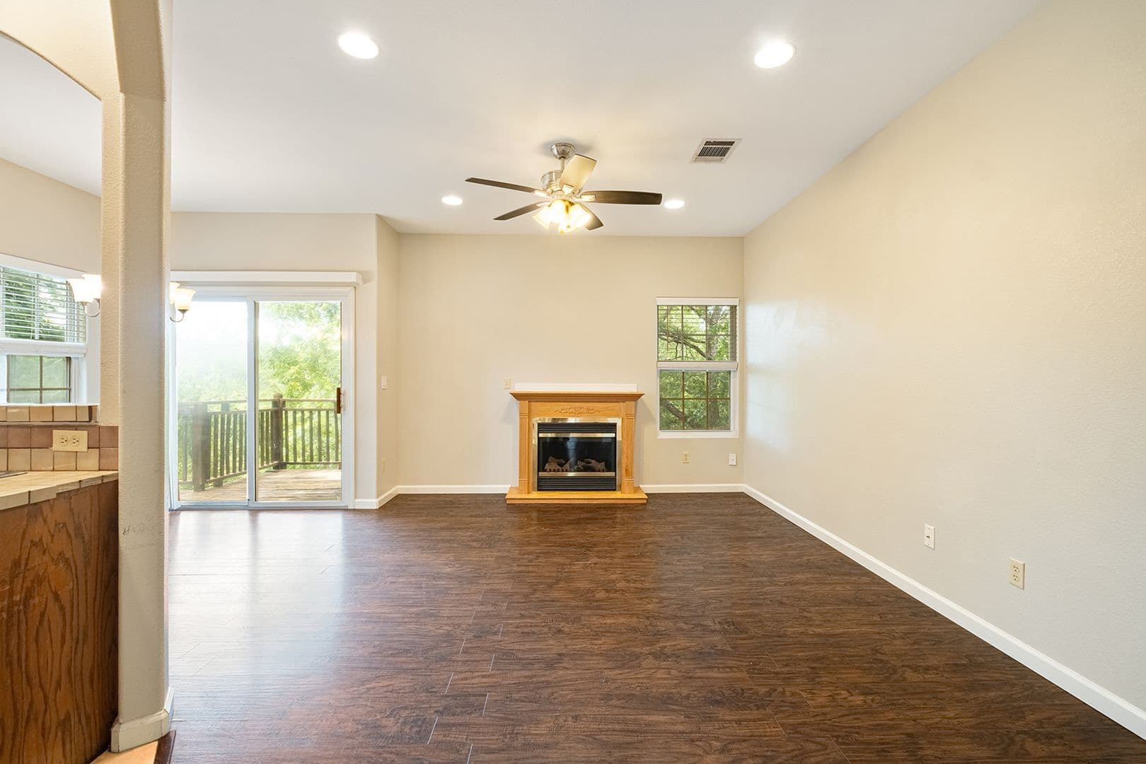 Austin Multiplex: 1005 Canyon Edge Dr
