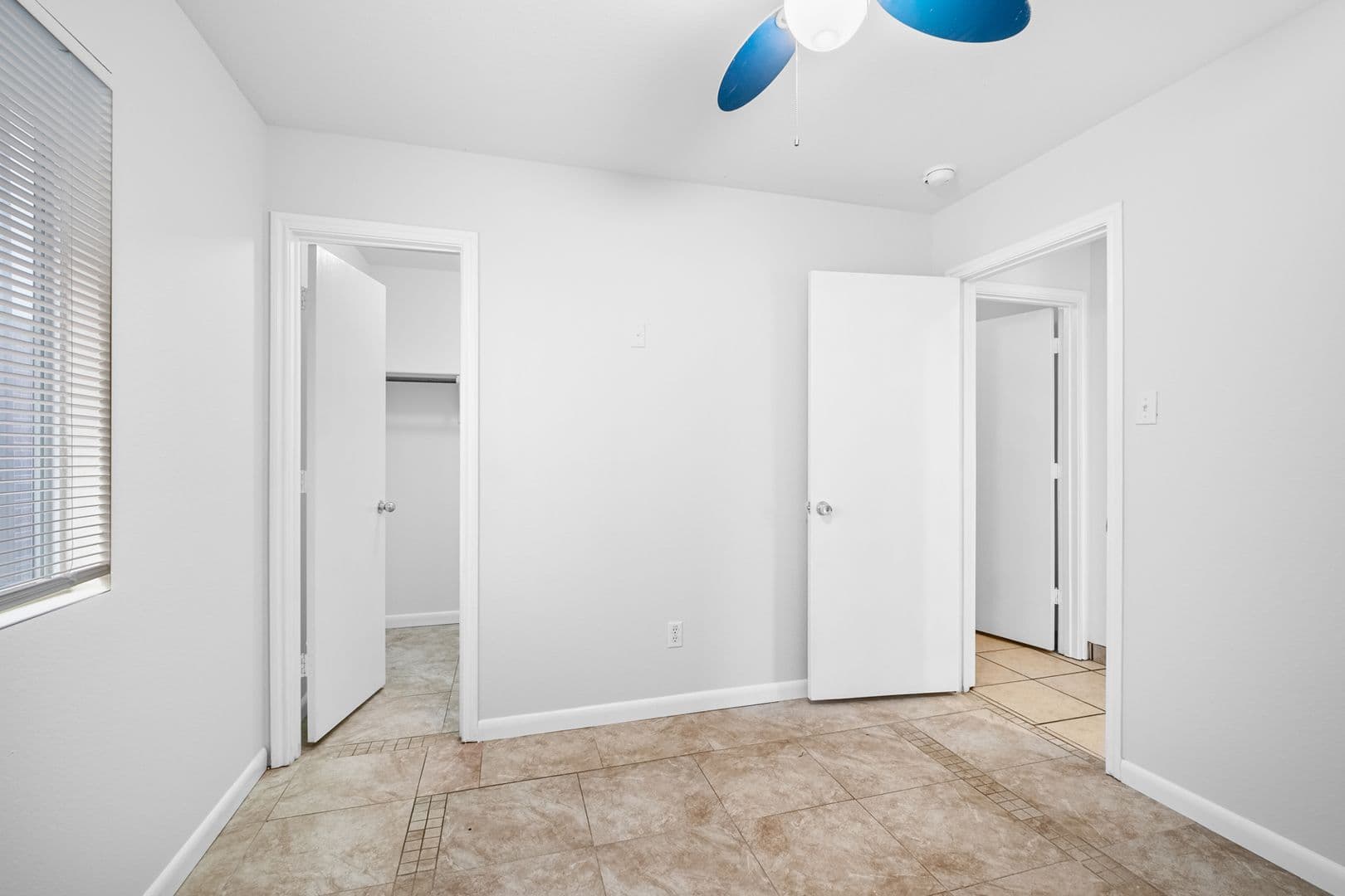 Austin House: 2807 Crownover St