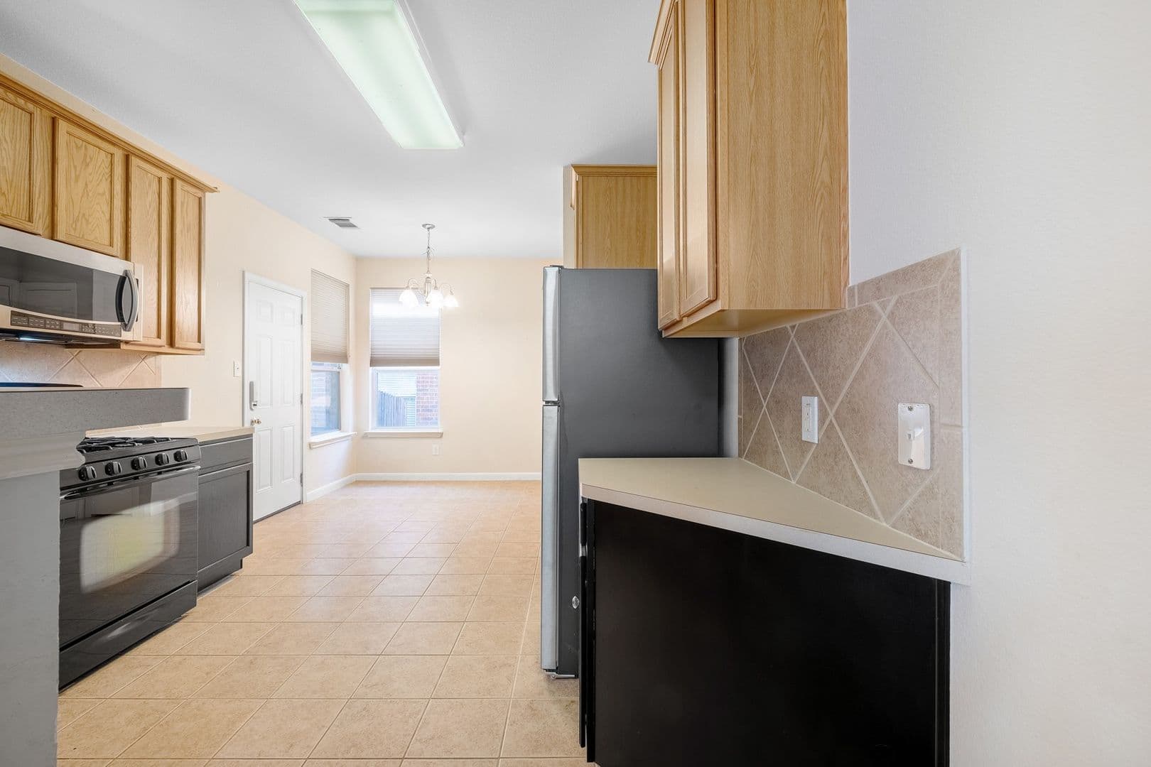 Round Rock House: 1726 Rosenborough Ln S