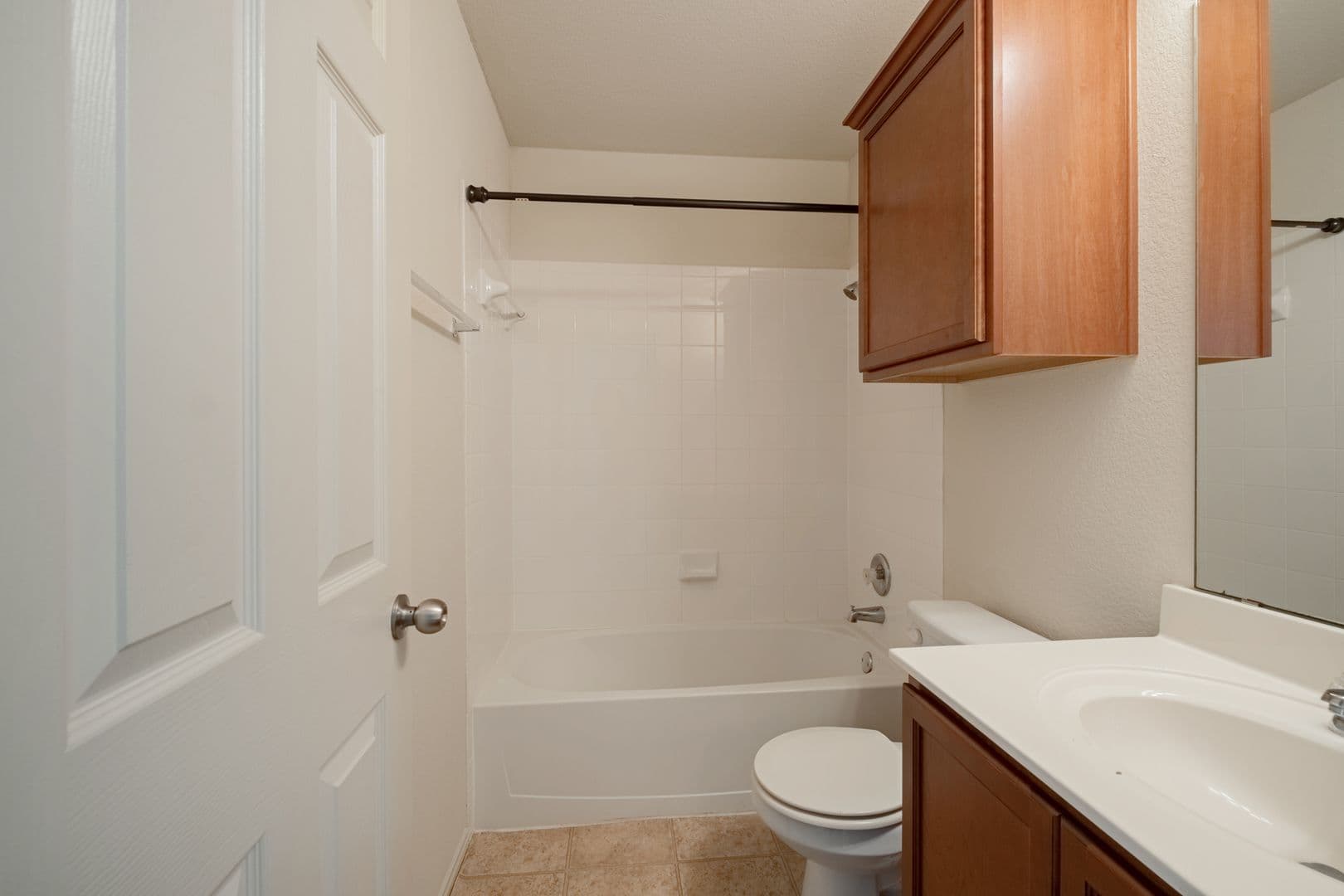 Jarrell House: 100 Azurite Dr