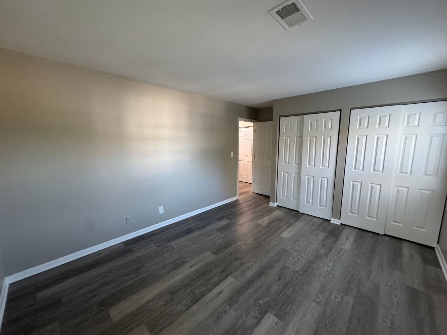 Aurora Apartment: 1603 Reckinger Road