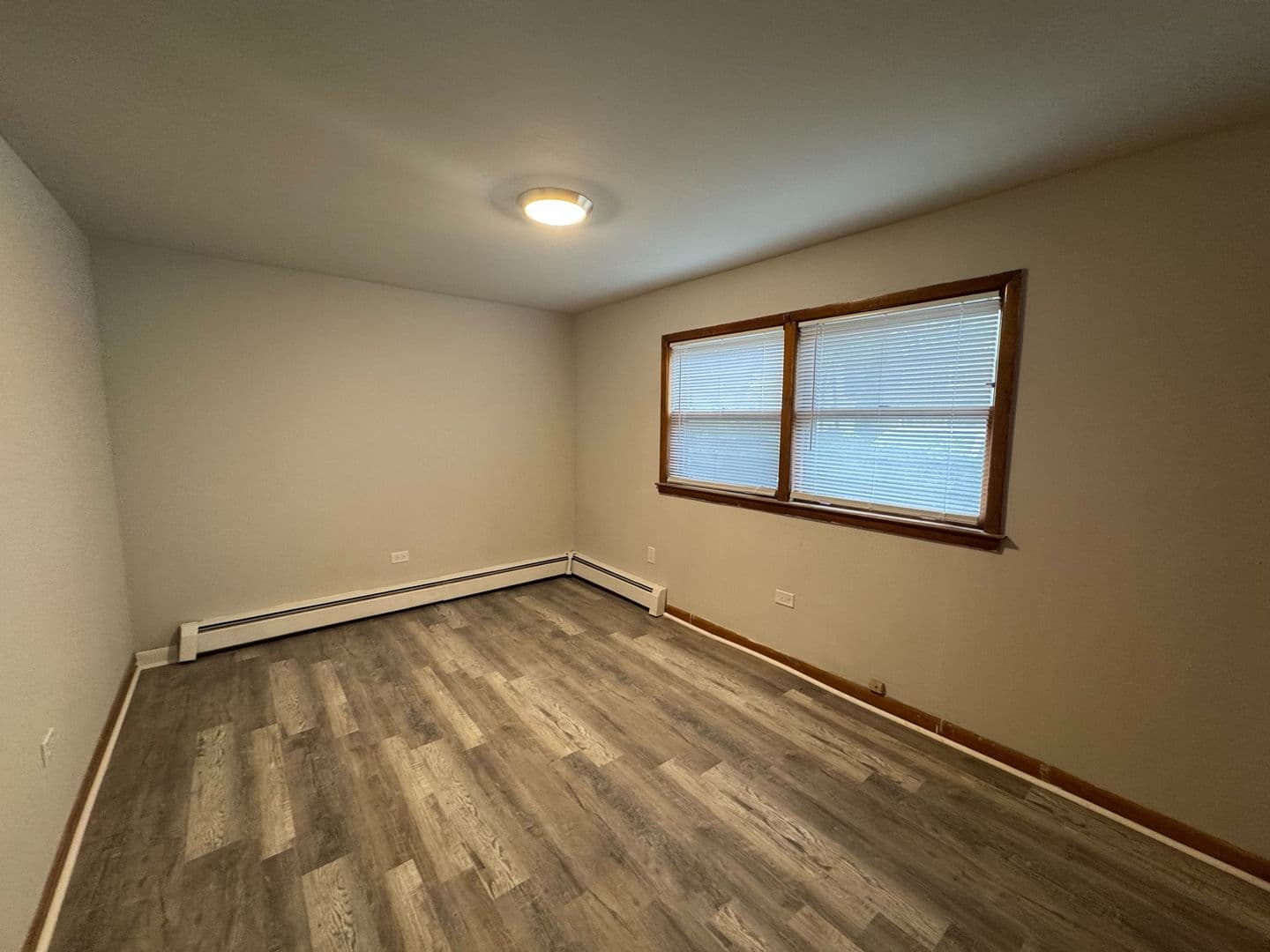 Blue Island Apartment: 2449 West 119th Street