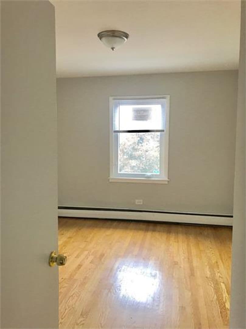 Melrose Park Apartment: 1500-04 North 22nd Avenue