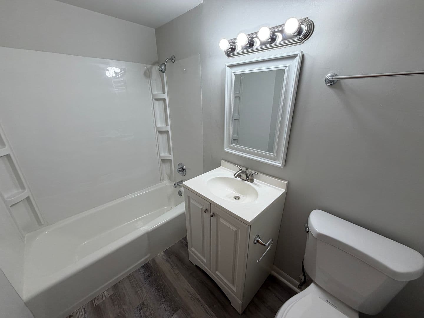 Forest Park Apartment: 8280-8290 Roosevelt Rd.