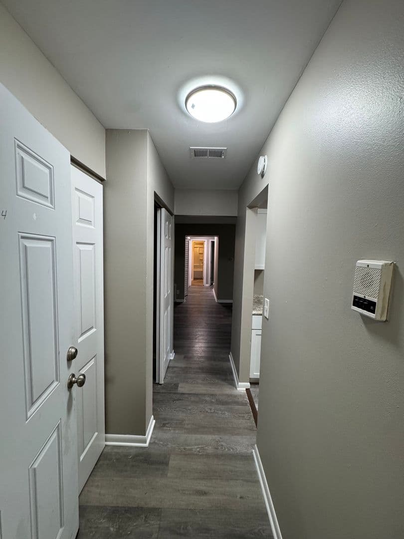 Aurora Apartment: 1603 Reckinger Road