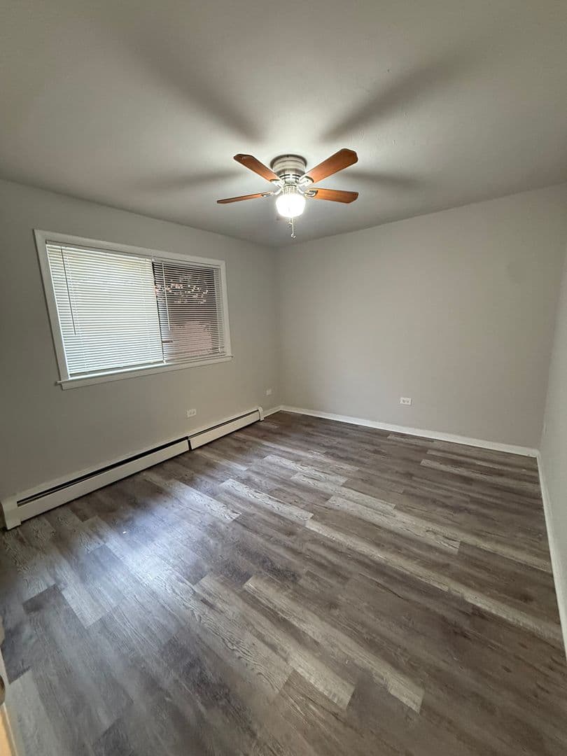Cicero Apartment: 6046 West Pershing Road