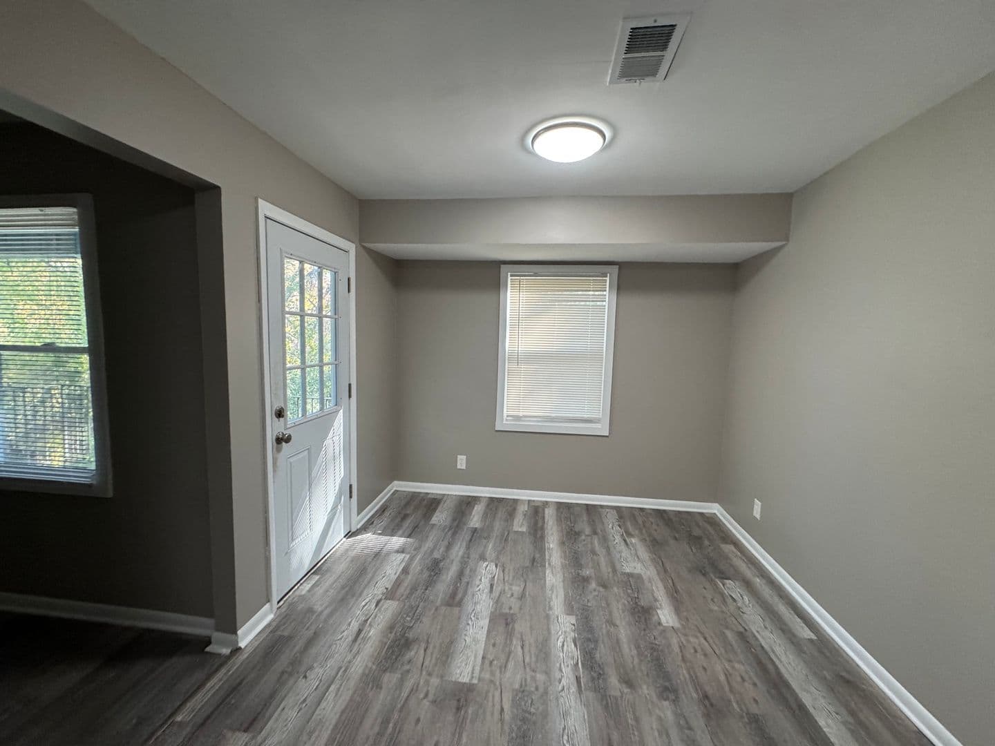 Aurora Apartment: 1603 Reckinger Road