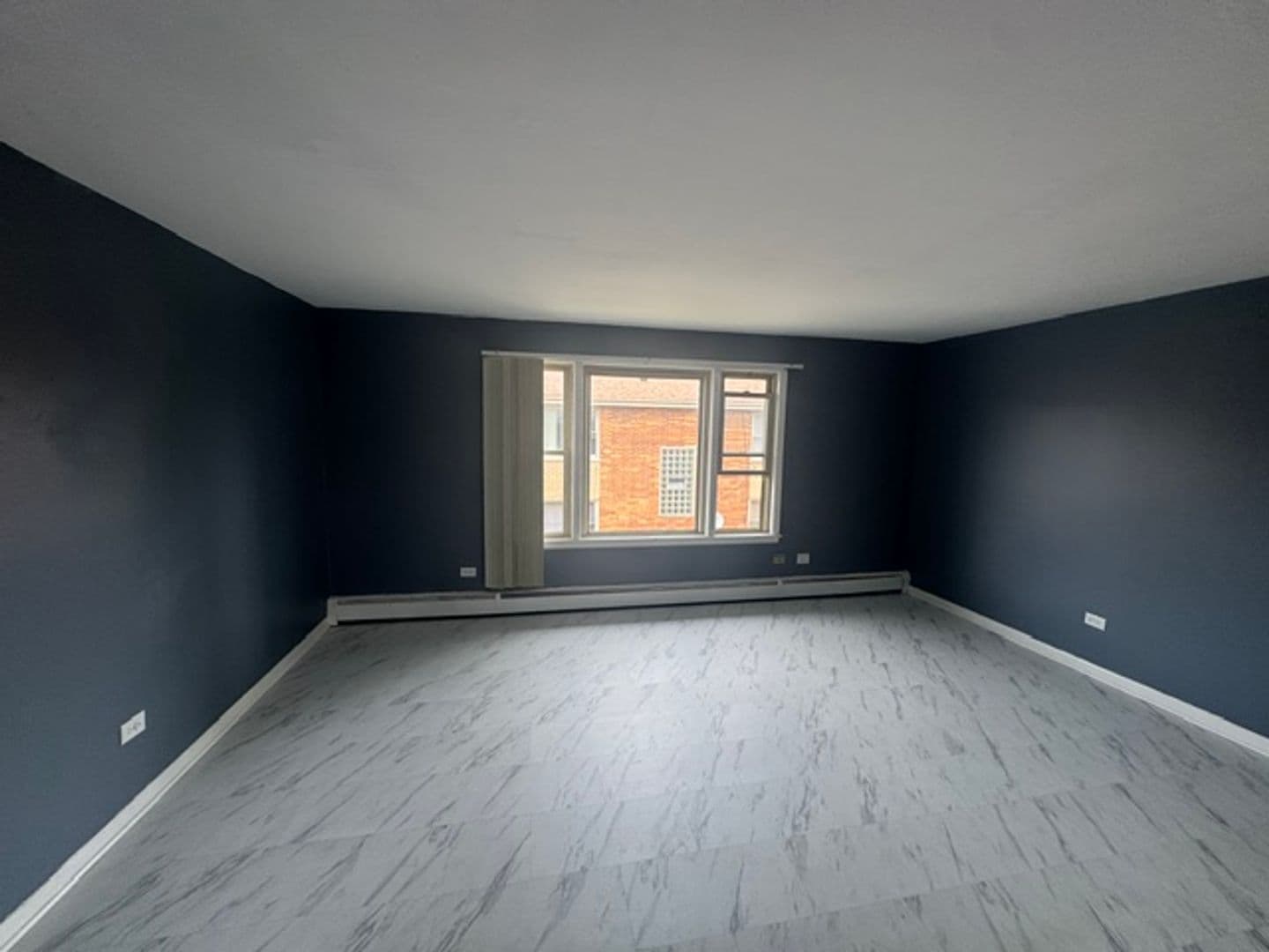Midlothian Apartment: 14642 Keystone Avenue