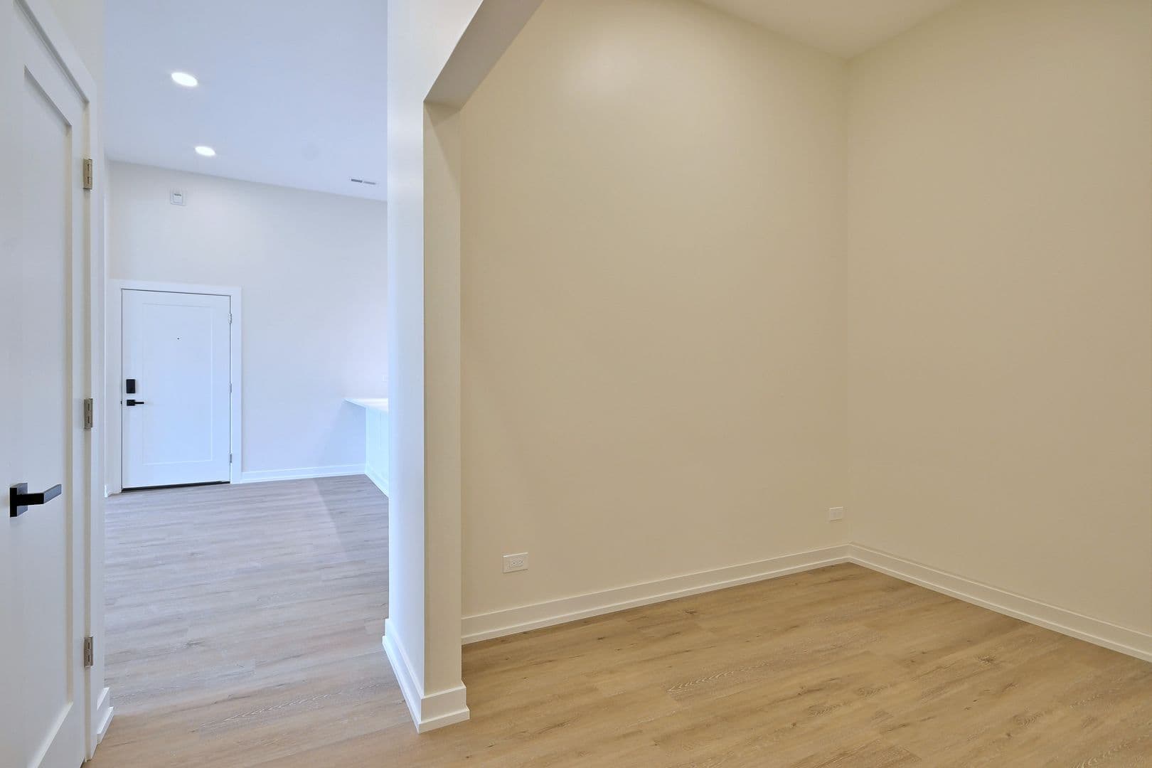 Forest Park Apartment: 7512-7522 Madison Street