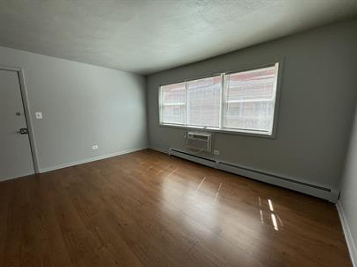 Melrose Park Apartment: 2012 North 17th Avenue