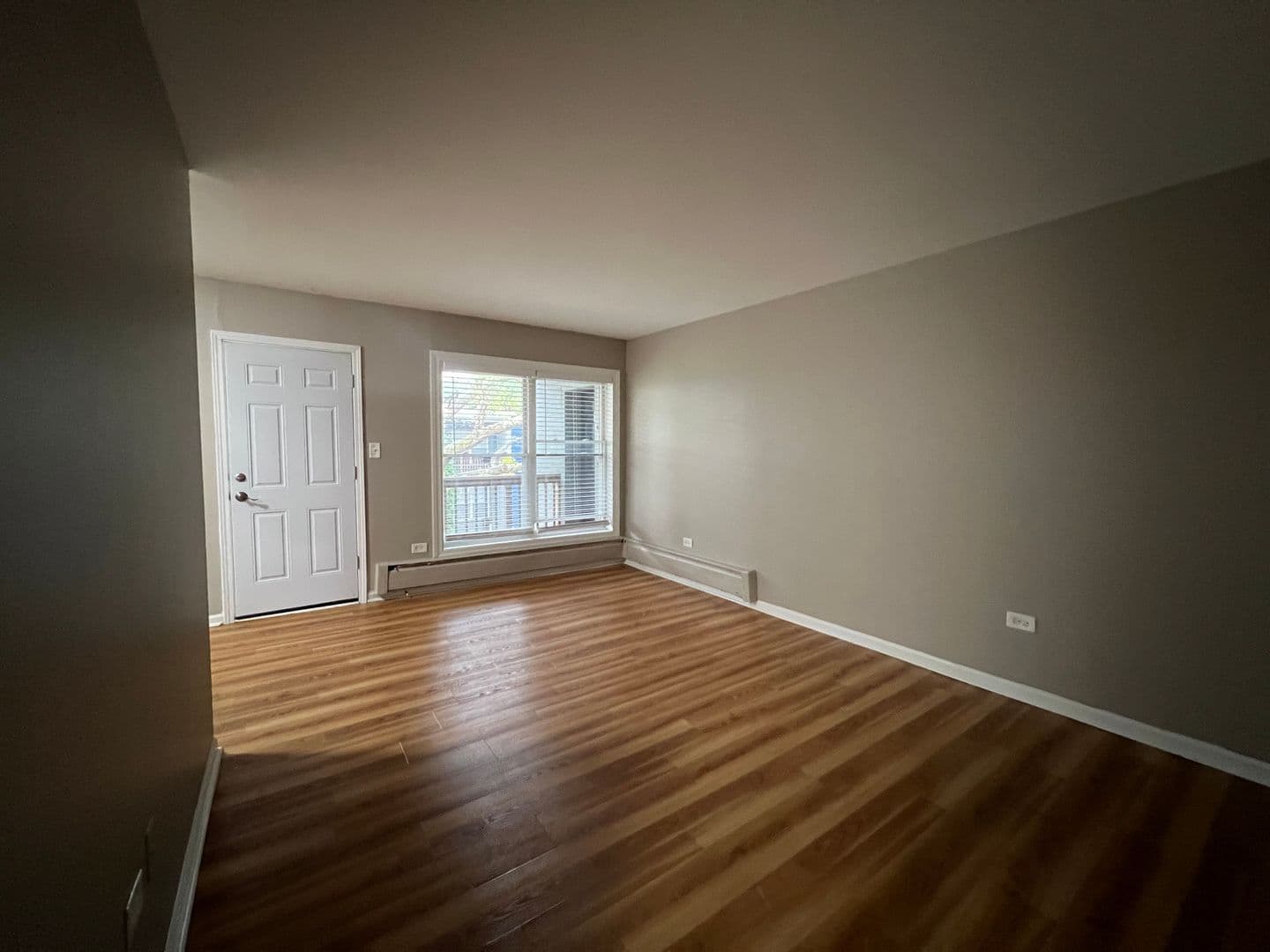 Glen Ellyn Apartment: 21 N. Main St.