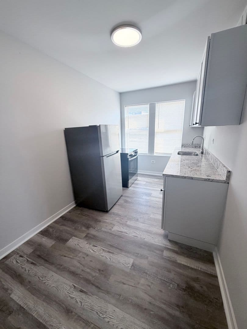 Cicero Apartment: 2123 South 51st Court