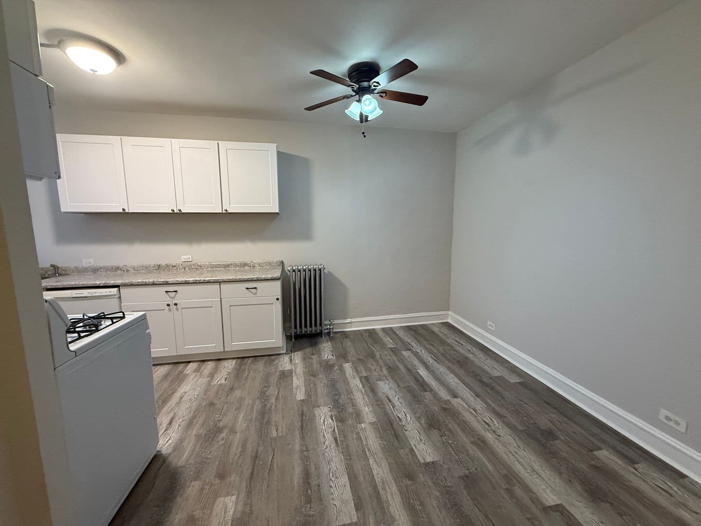 Berwyn Apartment: 3249-51 S Kenilworth Avenue