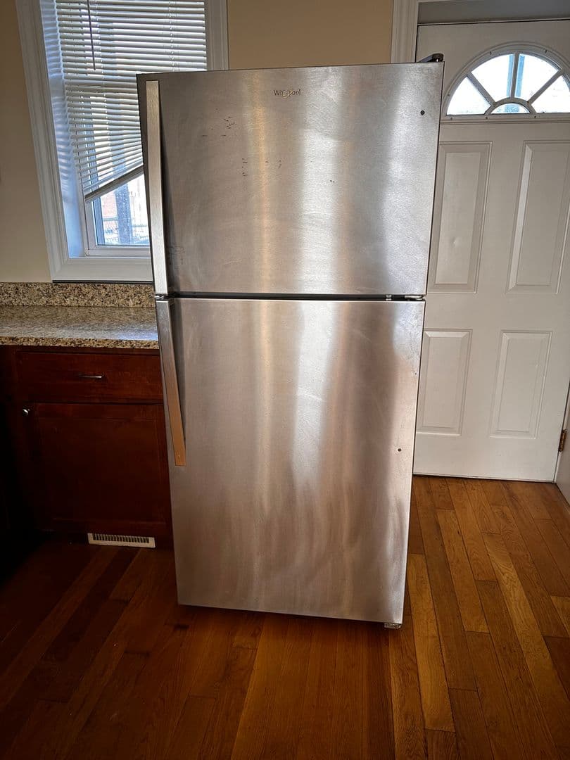 Chicago Apartment: 2624 West 15th Street