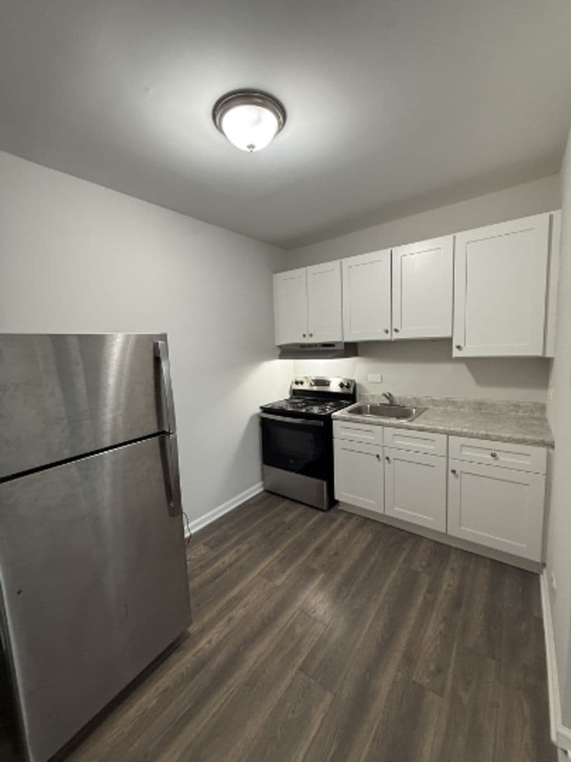 Cicero Apartment: 2123 South 51st Court