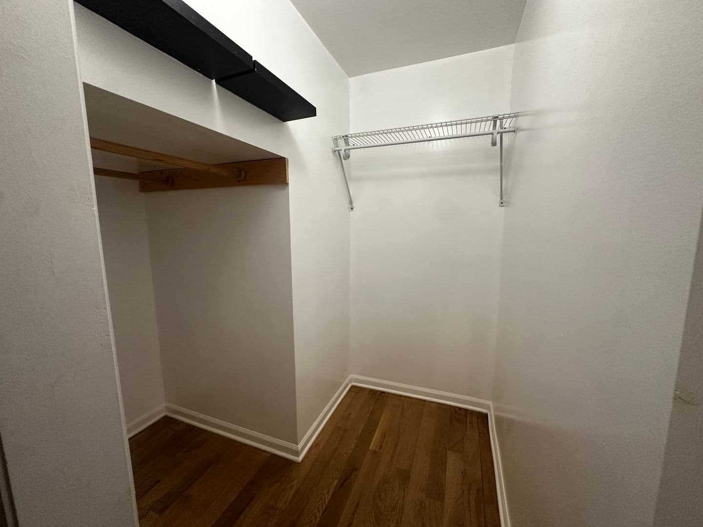Chicago Apartment: 2624 West 15th Street